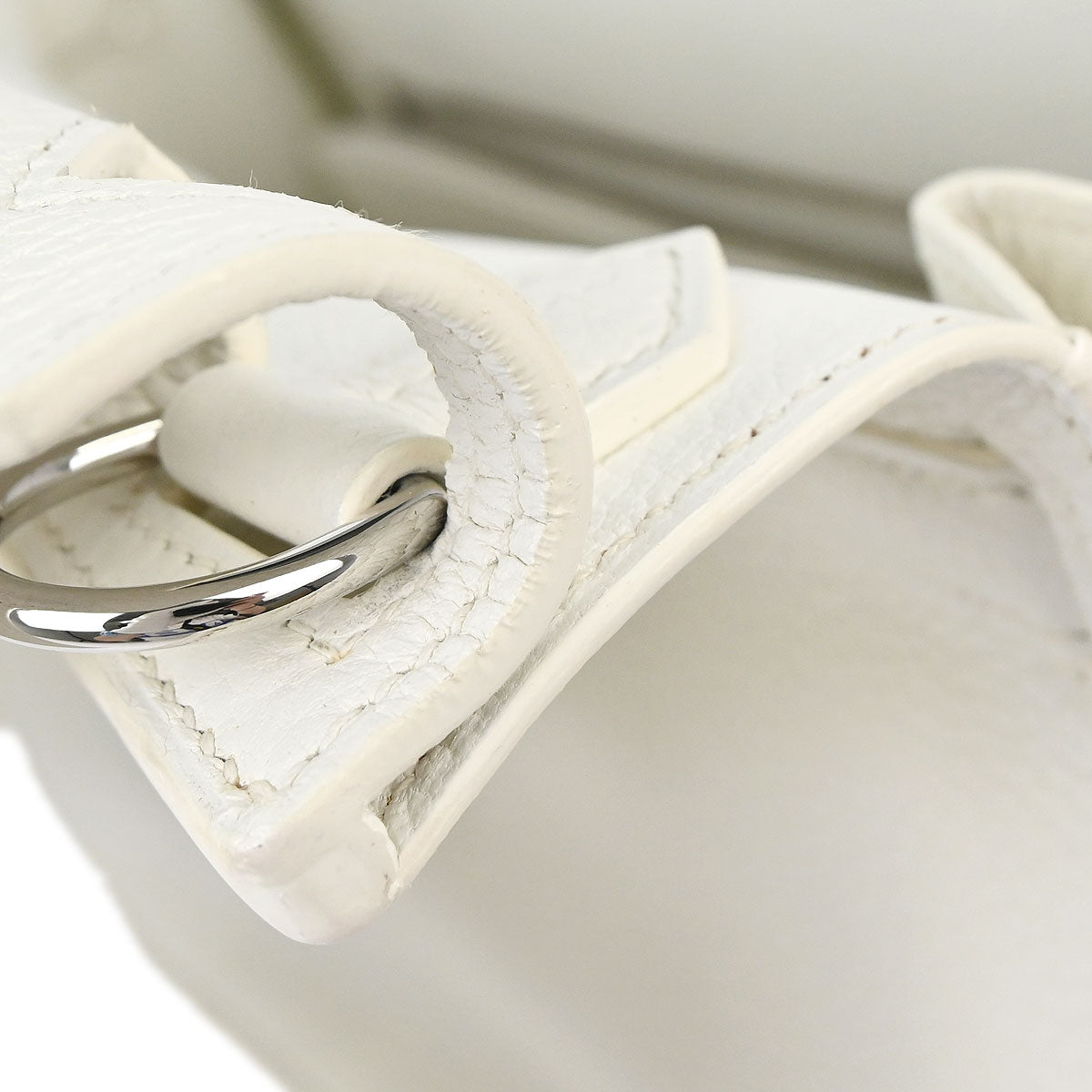 Hermes White Taurillon Clemence Jypsiere 28 Shoulder Bag