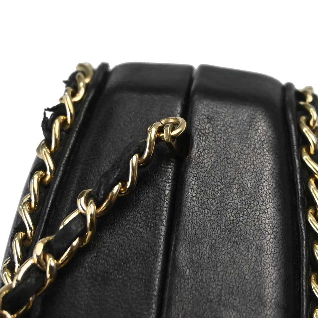 Chanel 2011 Black Lambskin Chain Shoulder Bag