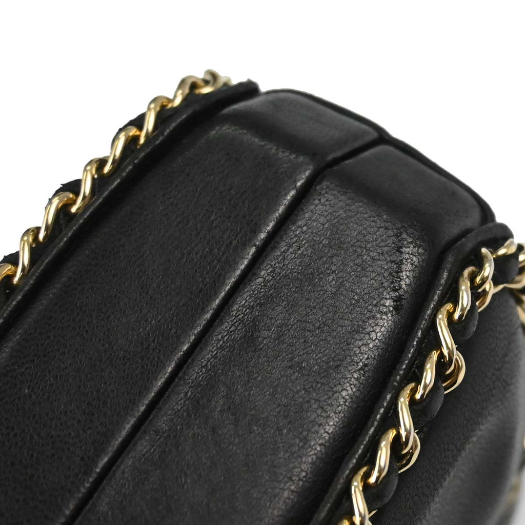 Chanel 2011 Black Lambskin Chain Shoulder Bag