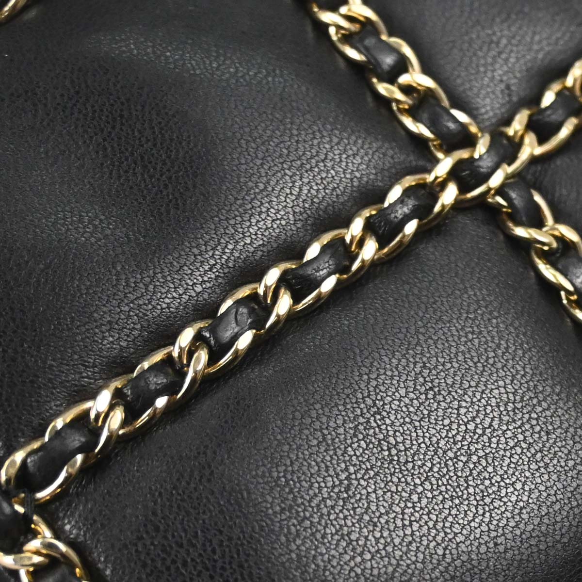 Chanel 2011 Black Lambskin Chain Shoulder Bag
