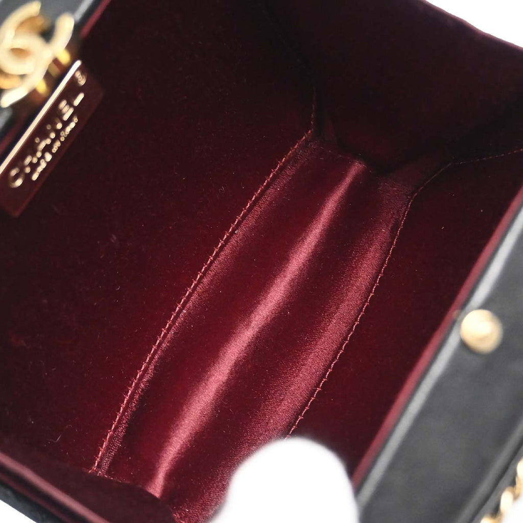 Chanel 2011 Black Lambskin Chain Shoulder Bag