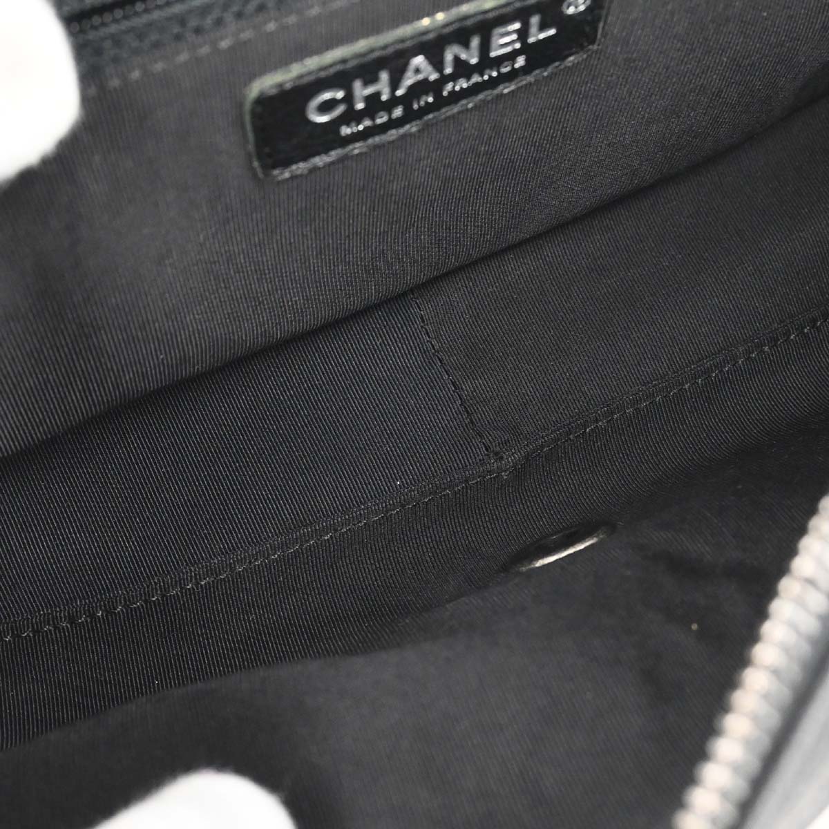 Chanel 2016-2017 Black Calfskin Casual Rock Shoulder Bag