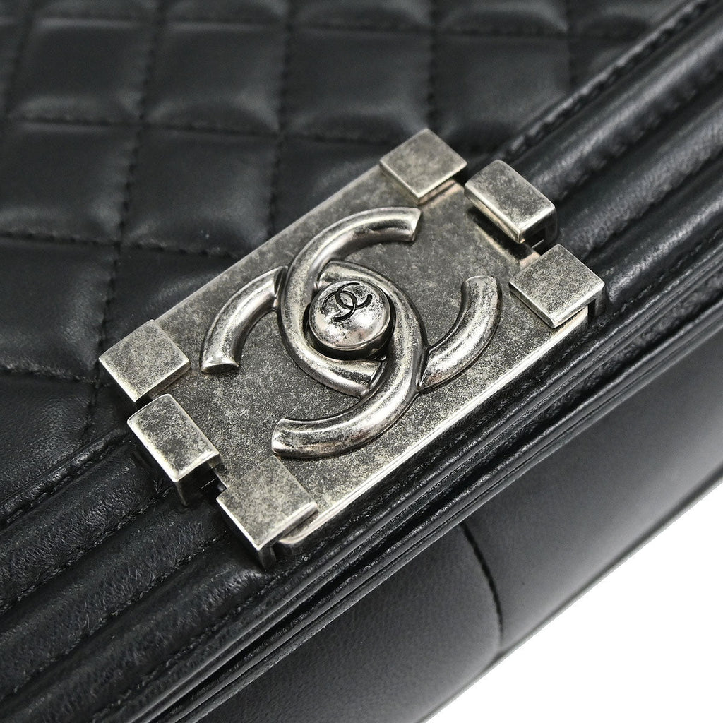 Boy Chanel 2016-2017 Black Lambskin Medium Shoulder Bag