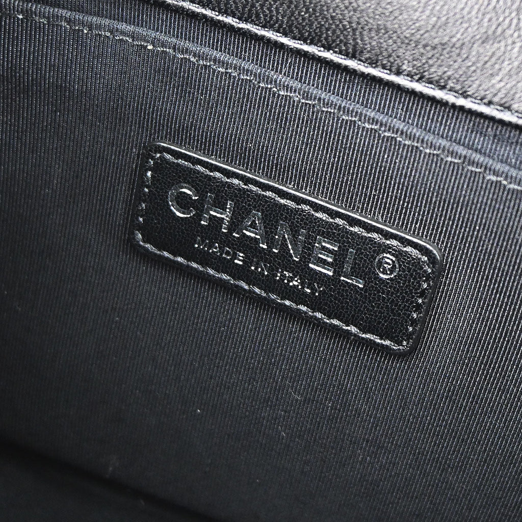 Boy Chanel 2016-2017 Black Lambskin Medium Shoulder Bag