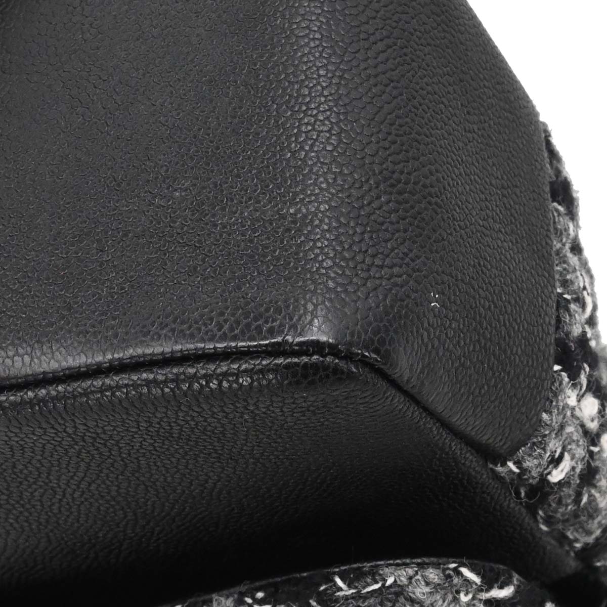 Chanel 2017 Black Caviar Skin Tweed Jumbo Classic Double Flap Shoulder Bag