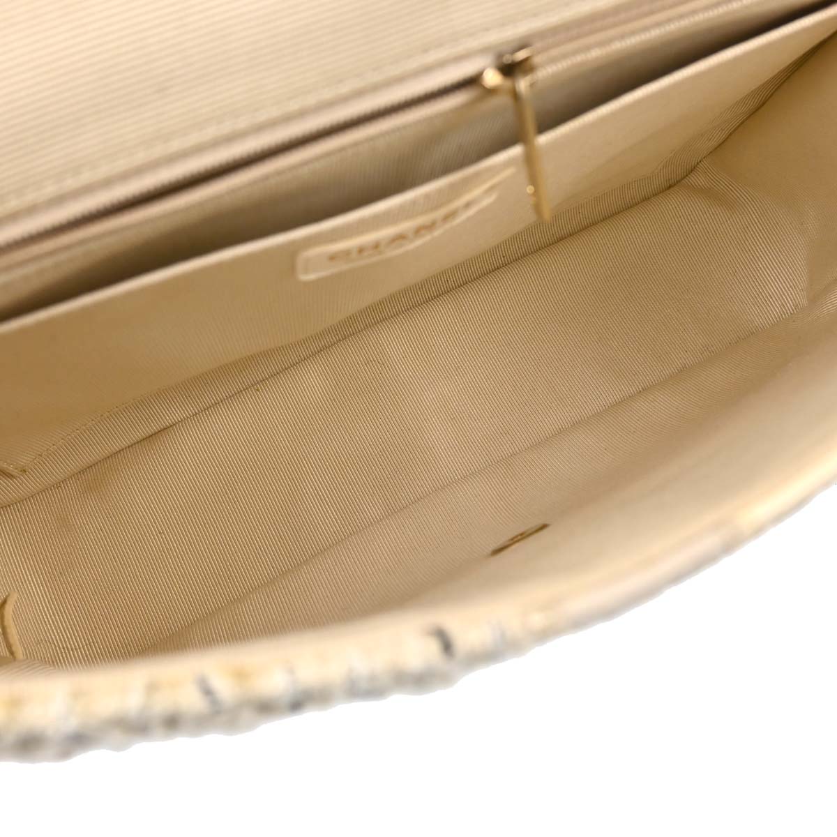 Chanel 2018 Ivory Tweed Patchwork Shoulder Bag