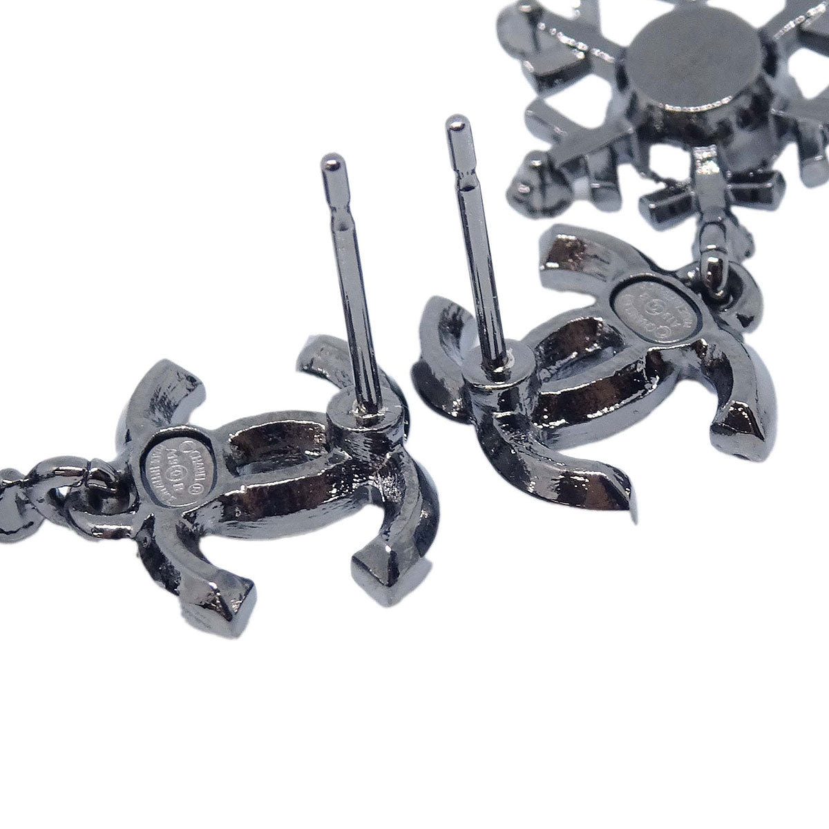 Chanel CC Snowflake Dangle Pierced Earrings Silver Rhinestone A19B
