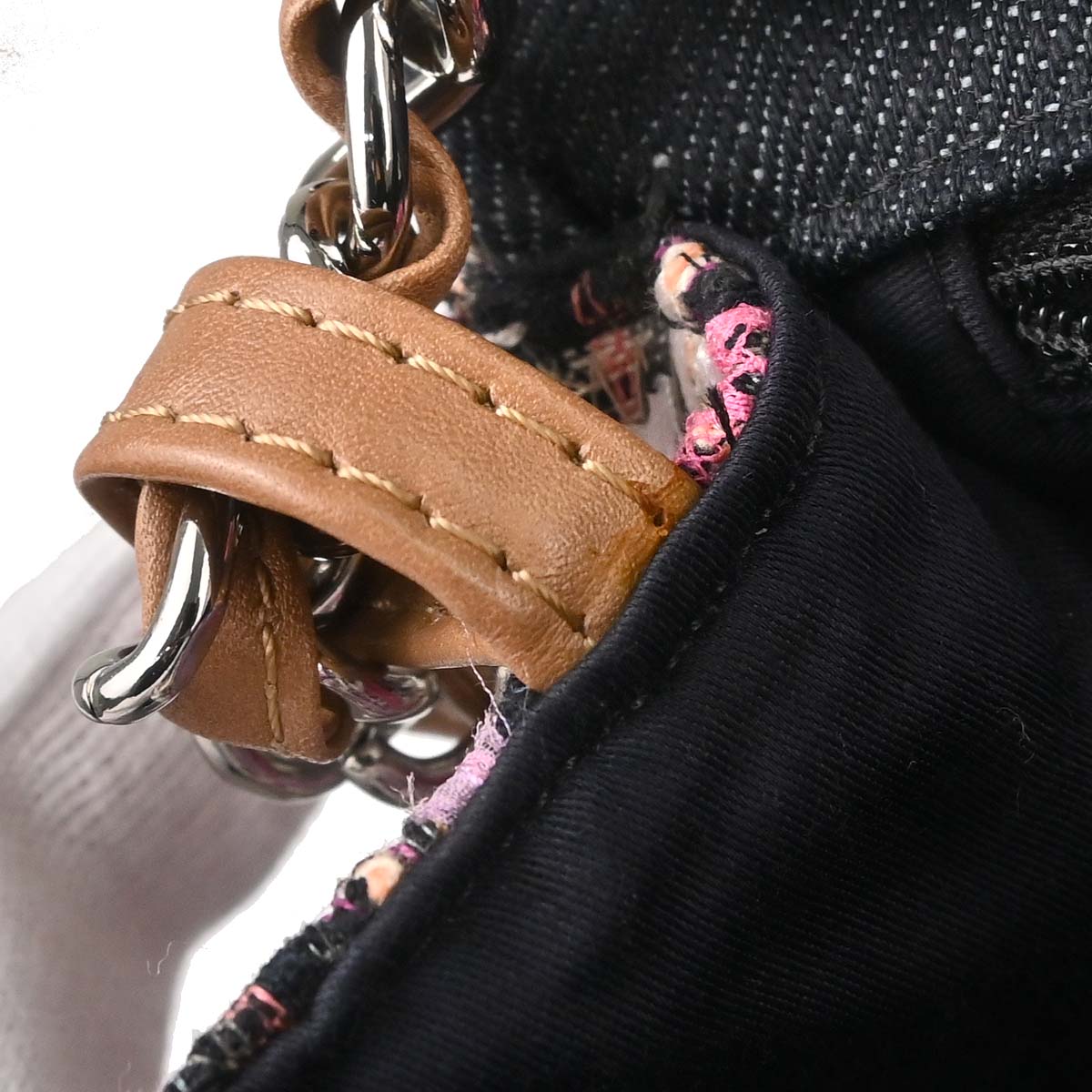 Chanel 2010-2011 Beige Tweed Patchwork Shoulder Bag