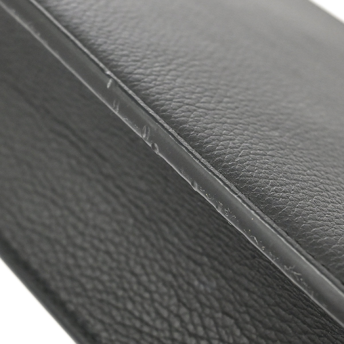 Louis Vuitton 2019 Black Calfskin Pochette Lockme Shoulder Bag M63471