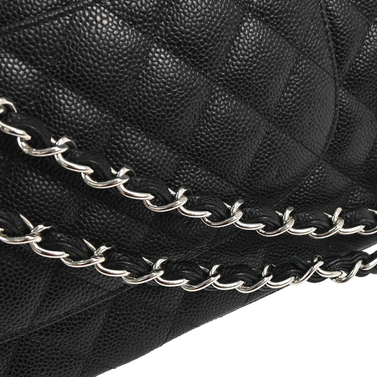 Chanel 2016-2017 Black Caviar Skin Jumbo Classic Double Flap Shoulder Bag