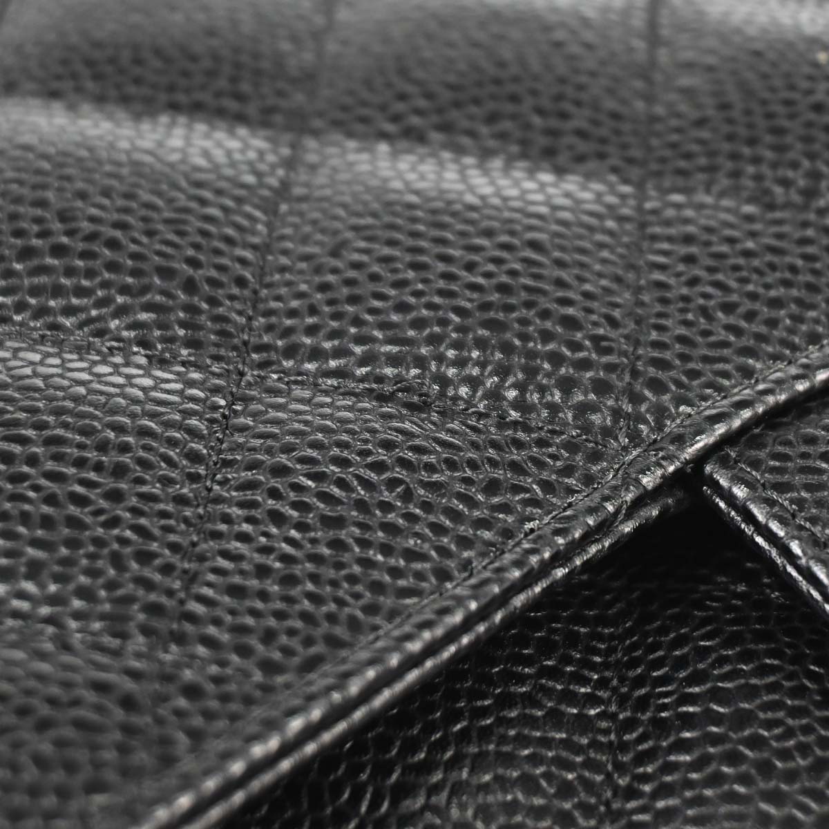 Chanel 2016-2017 Black Caviar Skin Jumbo Classic Double Flap Shoulder Bag