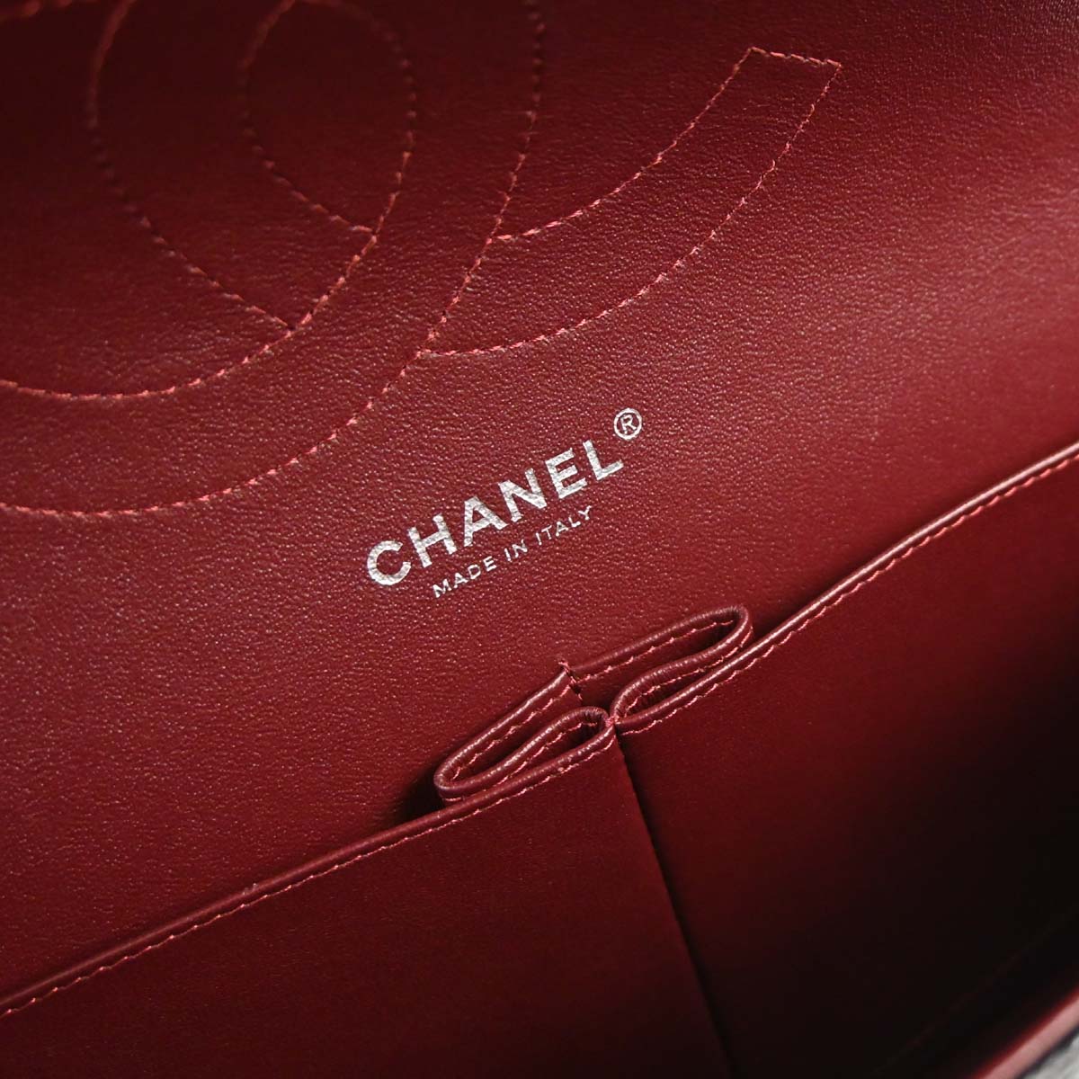 Chanel 2016-2017 Black Caviar Skin Jumbo Classic Double Flap Shoulder Bag