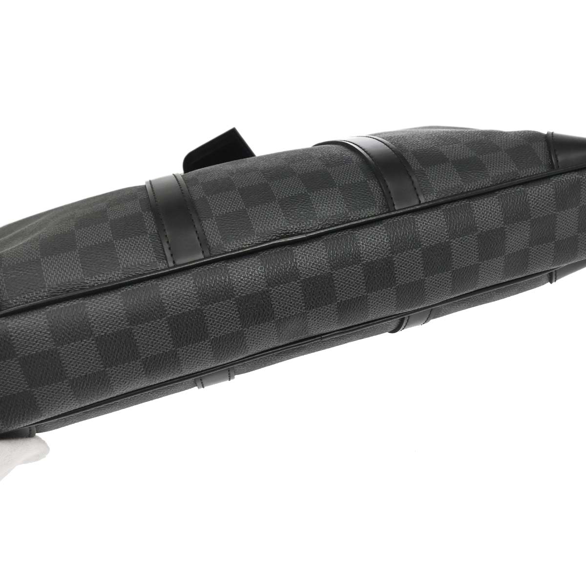 Louis Vuitton Damier Porte Documents Voyage Handbag N41125