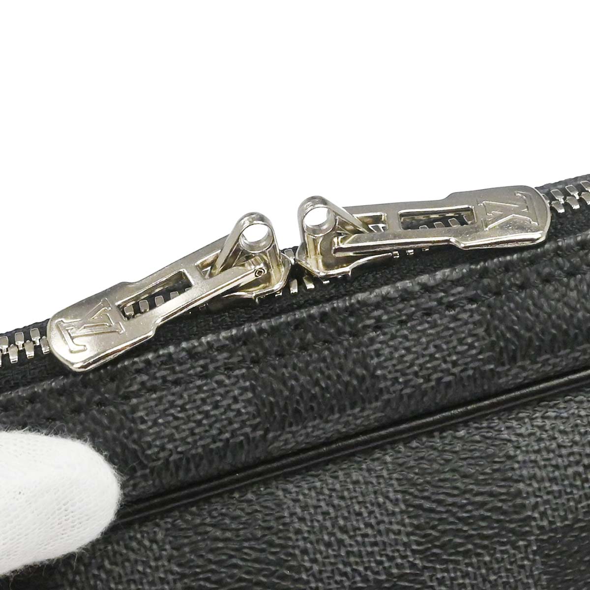 Louis Vuitton Damier Porte Documents Voyage Handbag N41125