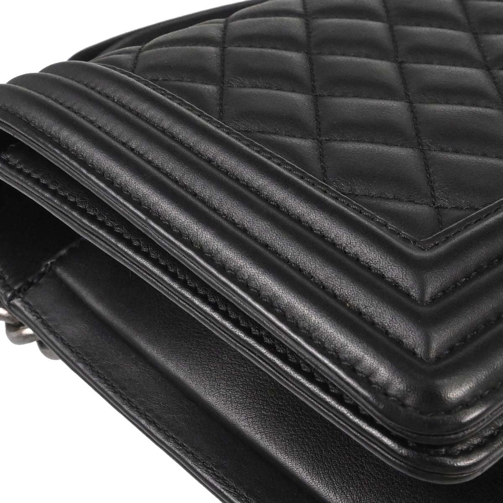 Boy Chanel Black Lambskin Medium Chain Shoulder Bag