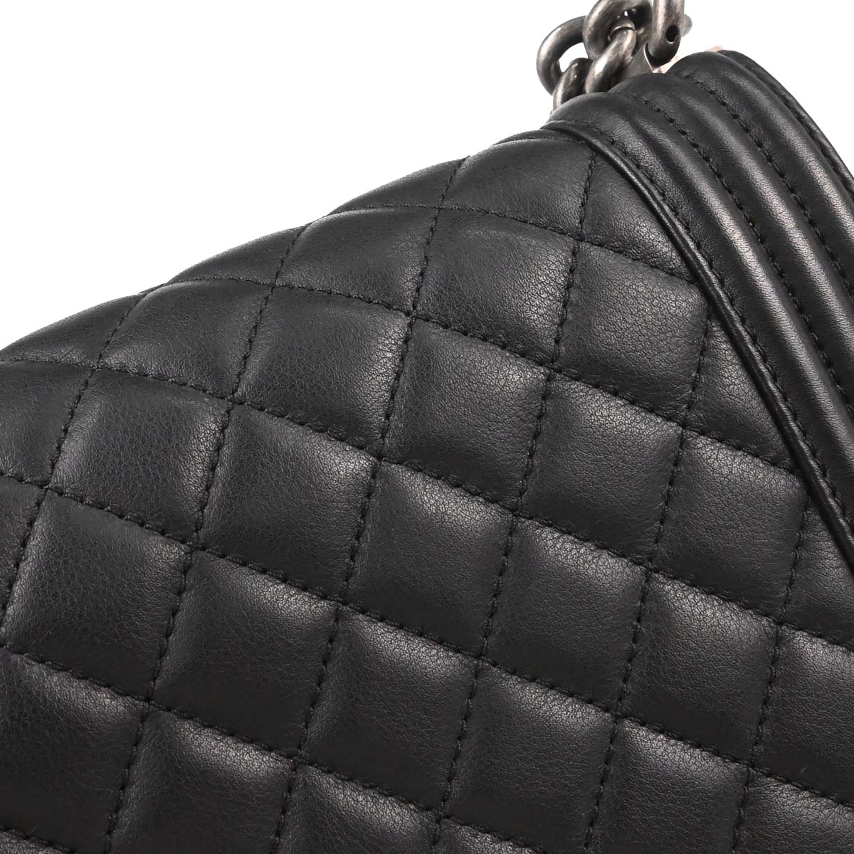 Boy Chanel Black Lambskin Medium Chain Shoulder Bag