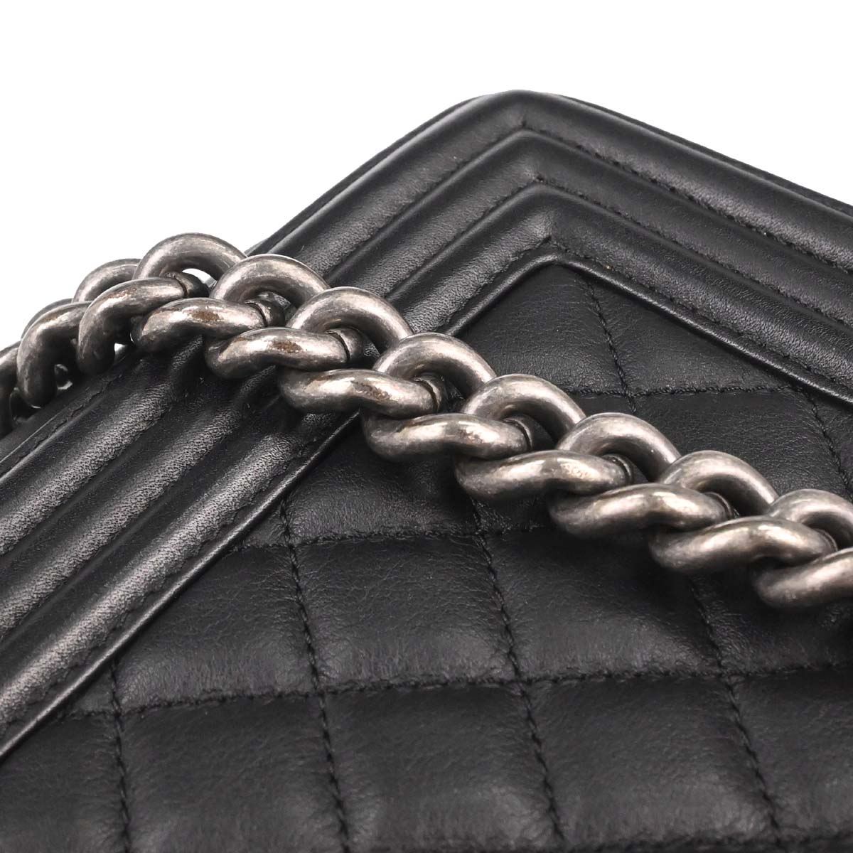 Boy Chanel Black Lambskin Medium Chain Shoulder Bag