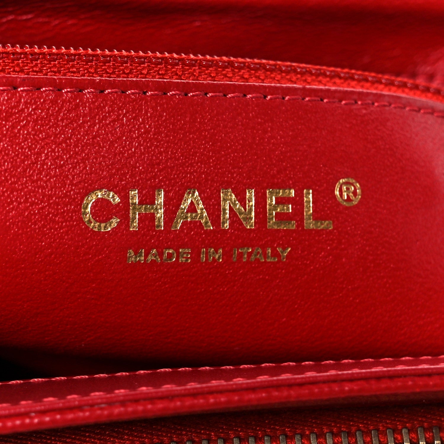Chanel Caviar Quilted Small Business Affinity Flap Red