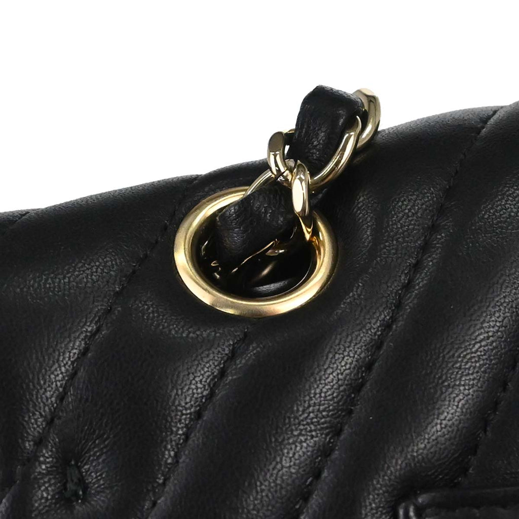 Chanel 2019 Black Lambskin Chevron Medium Classic Double Flap Shoulder Bag