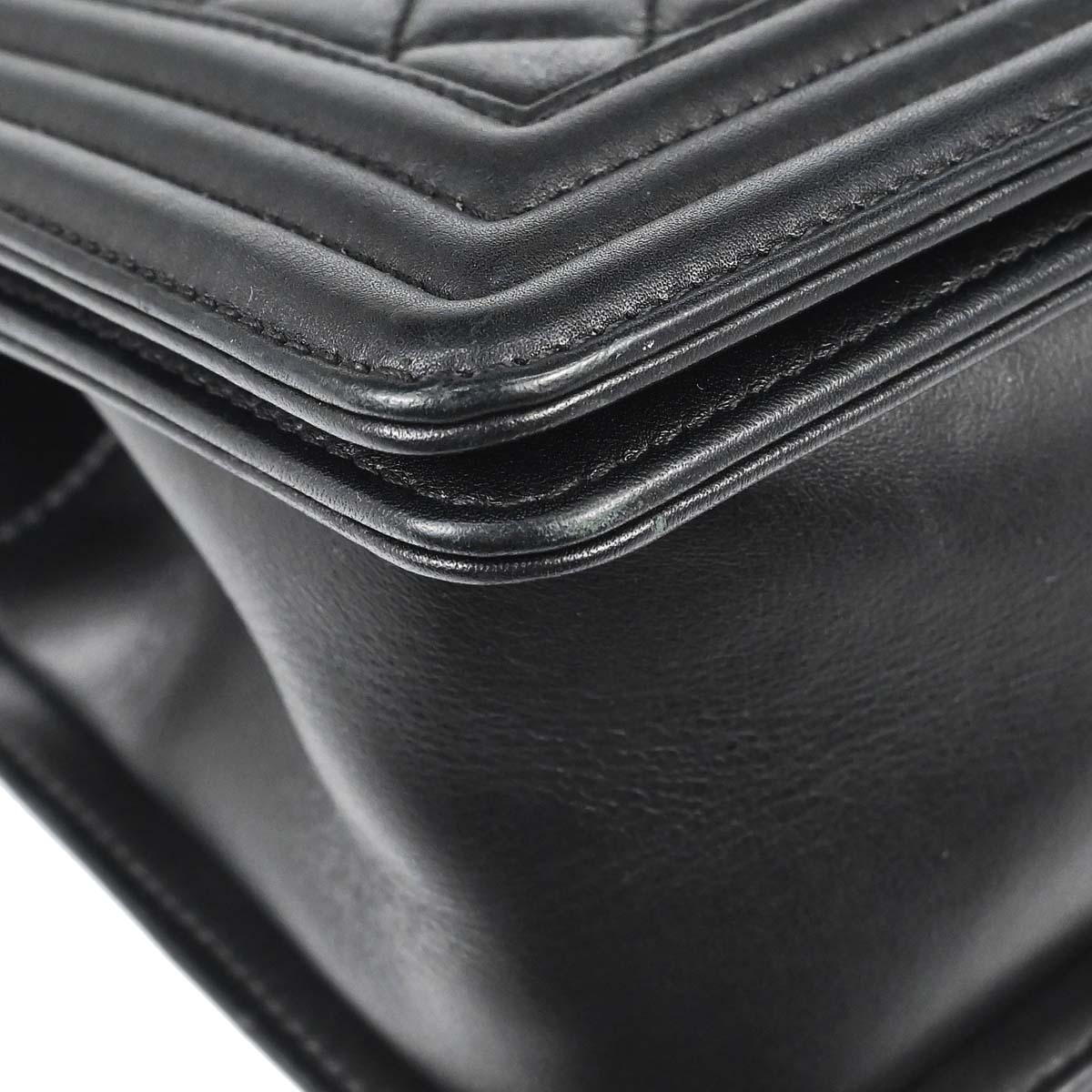 Boy Chanel 2018 Black Lambskin Medium Double Chain Shoulder Bag