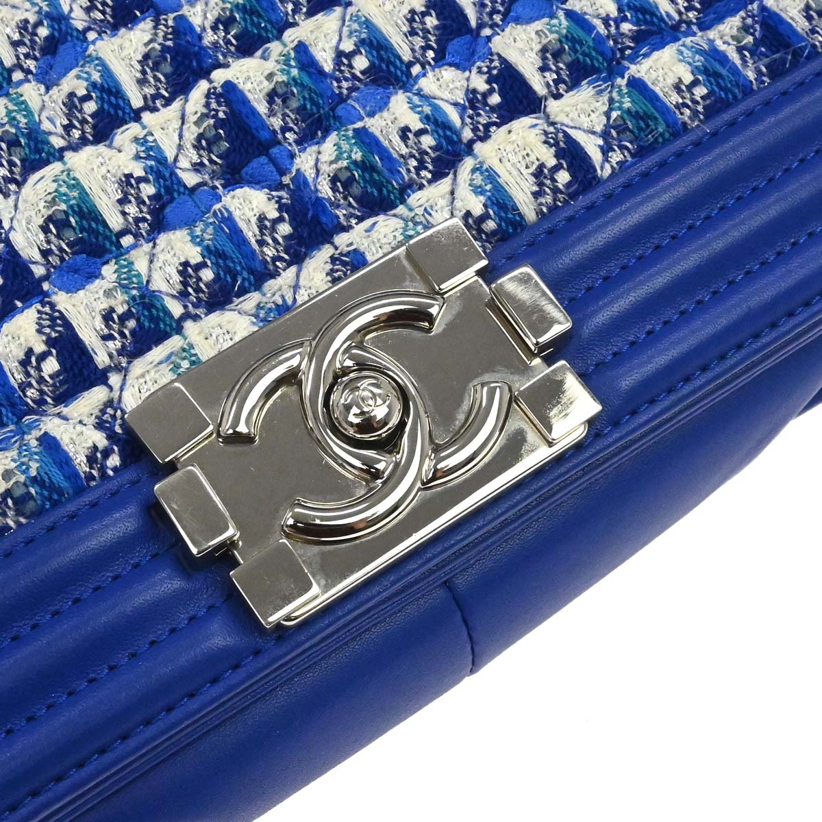 Boy Chanel Blue Tweed Medium Shoulder Bag