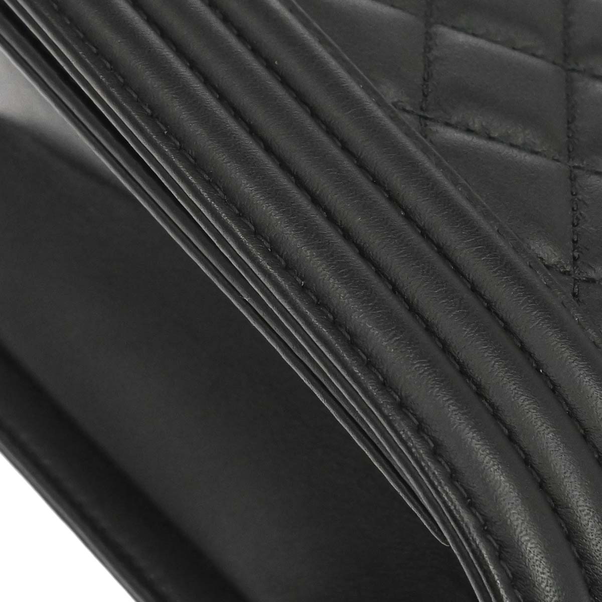 Boy Chanel Black Lambskin Medium Shoulder Bag
