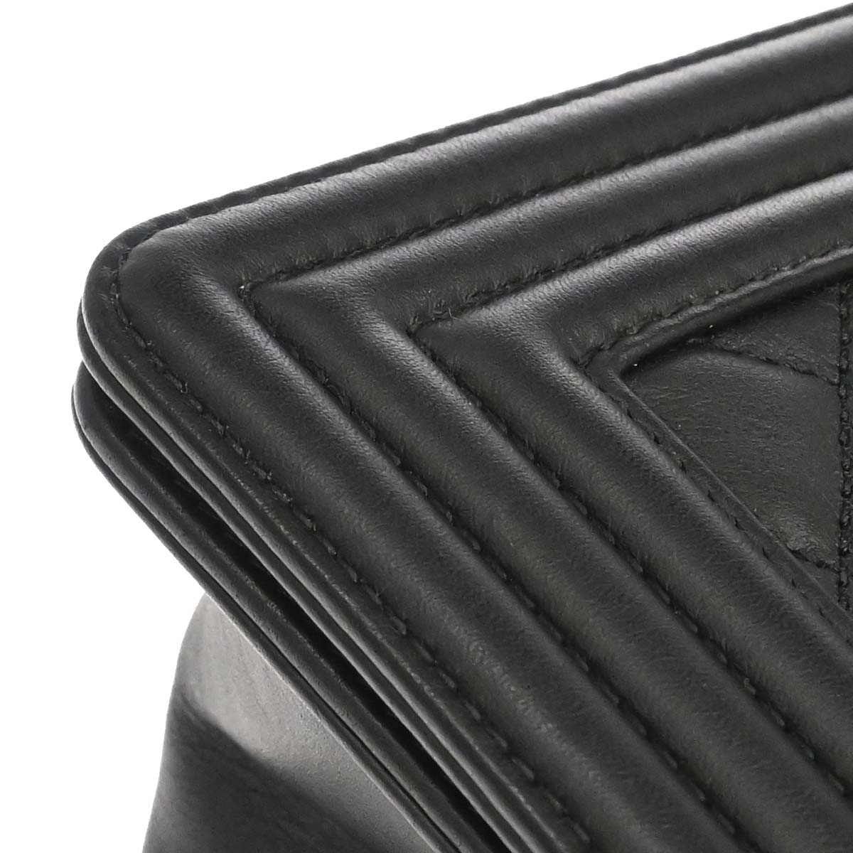 Boy Chanel Black Lambskin Medium Shoulder Bag
