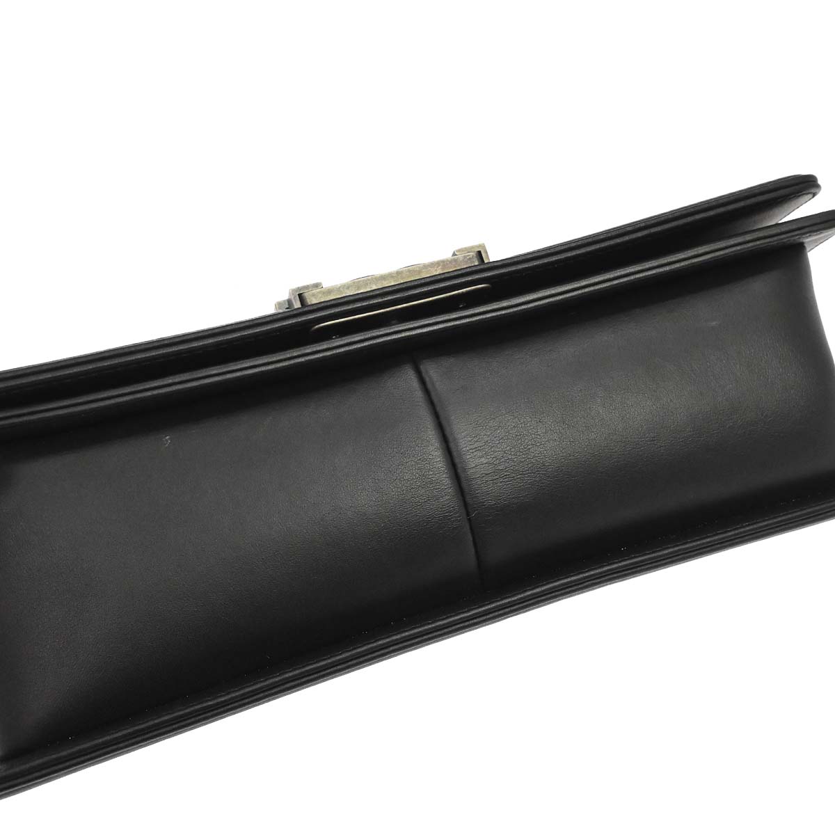 Boy Chanel Black Lambskin Medium Shoulder Bag