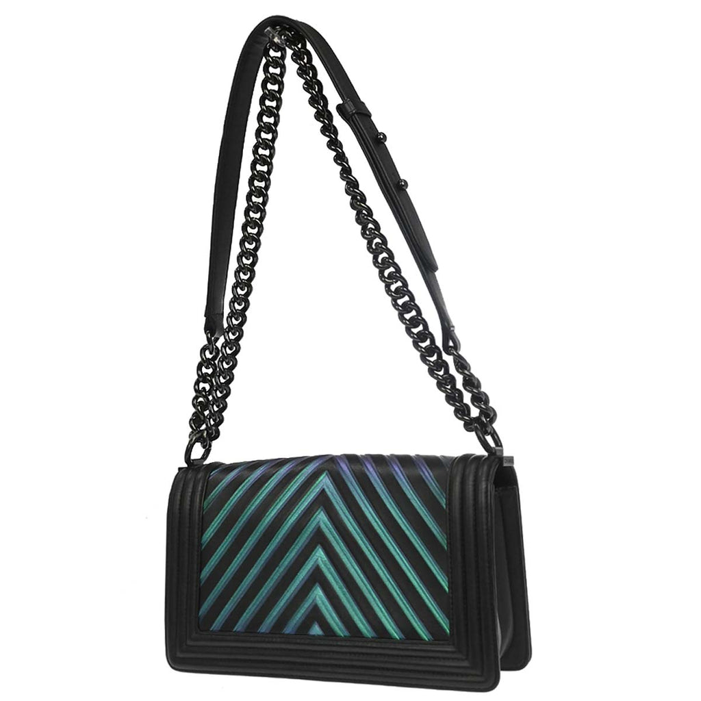 Boy Chanel Black Calfskin Chevron Medium Shoulder Bag