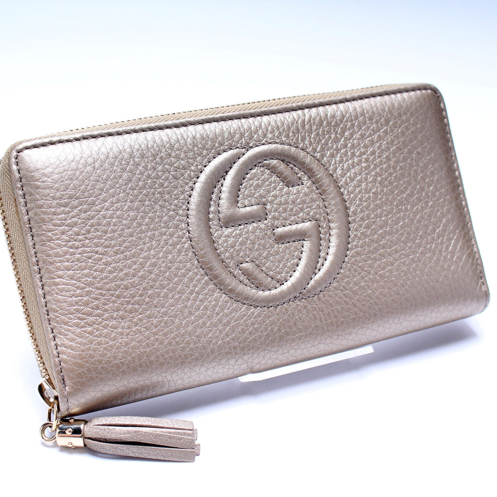 308004 Soho Zippy Wallet