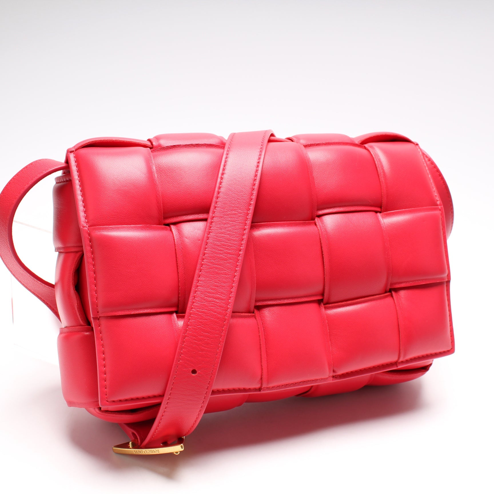 Intrecciato Padded Cassette Bag