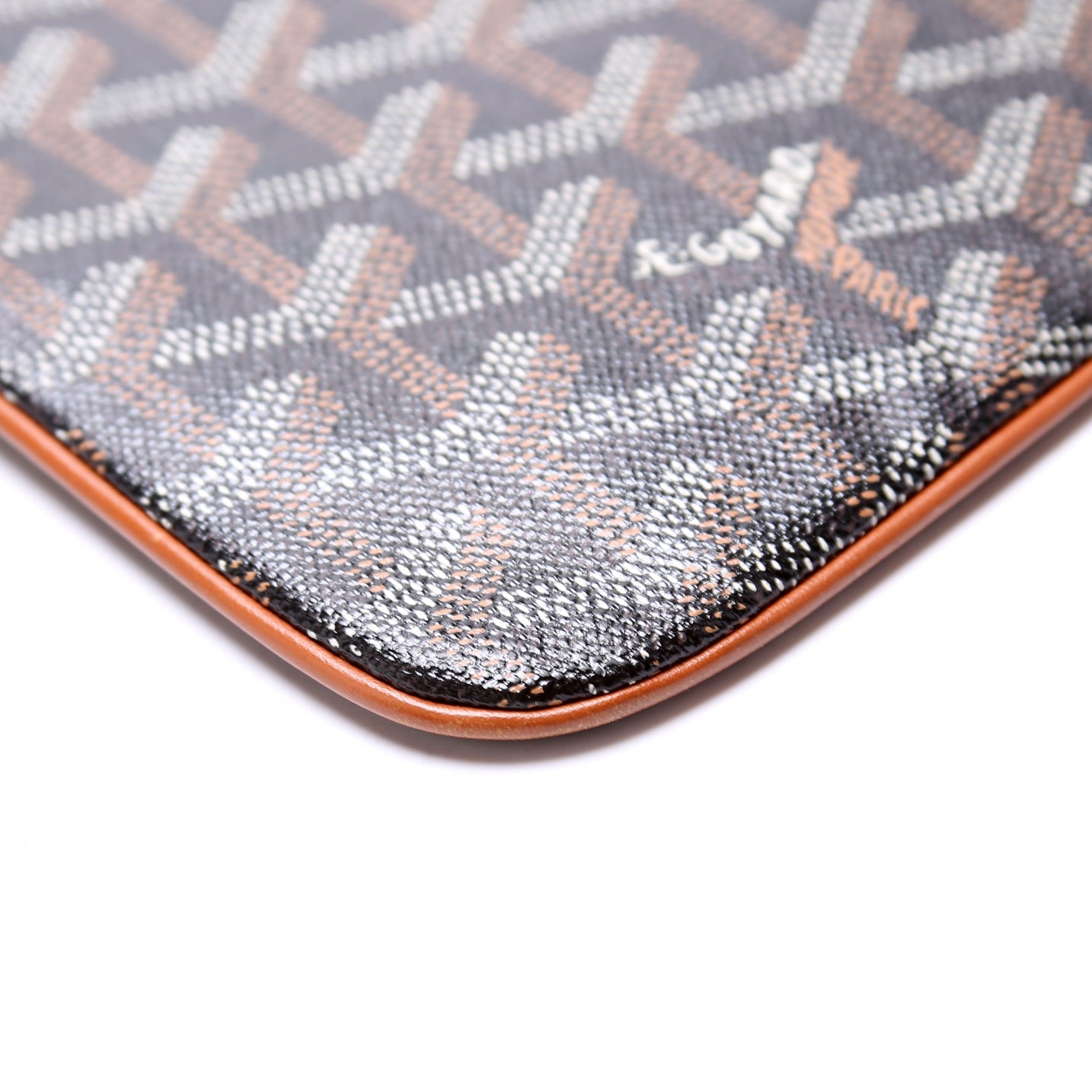 Senat Pouch MM