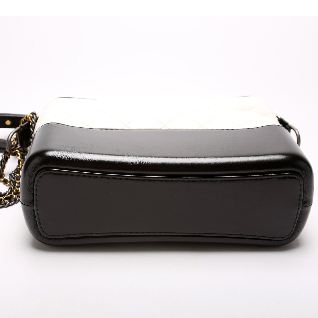 Gabrielle Hobo Medium