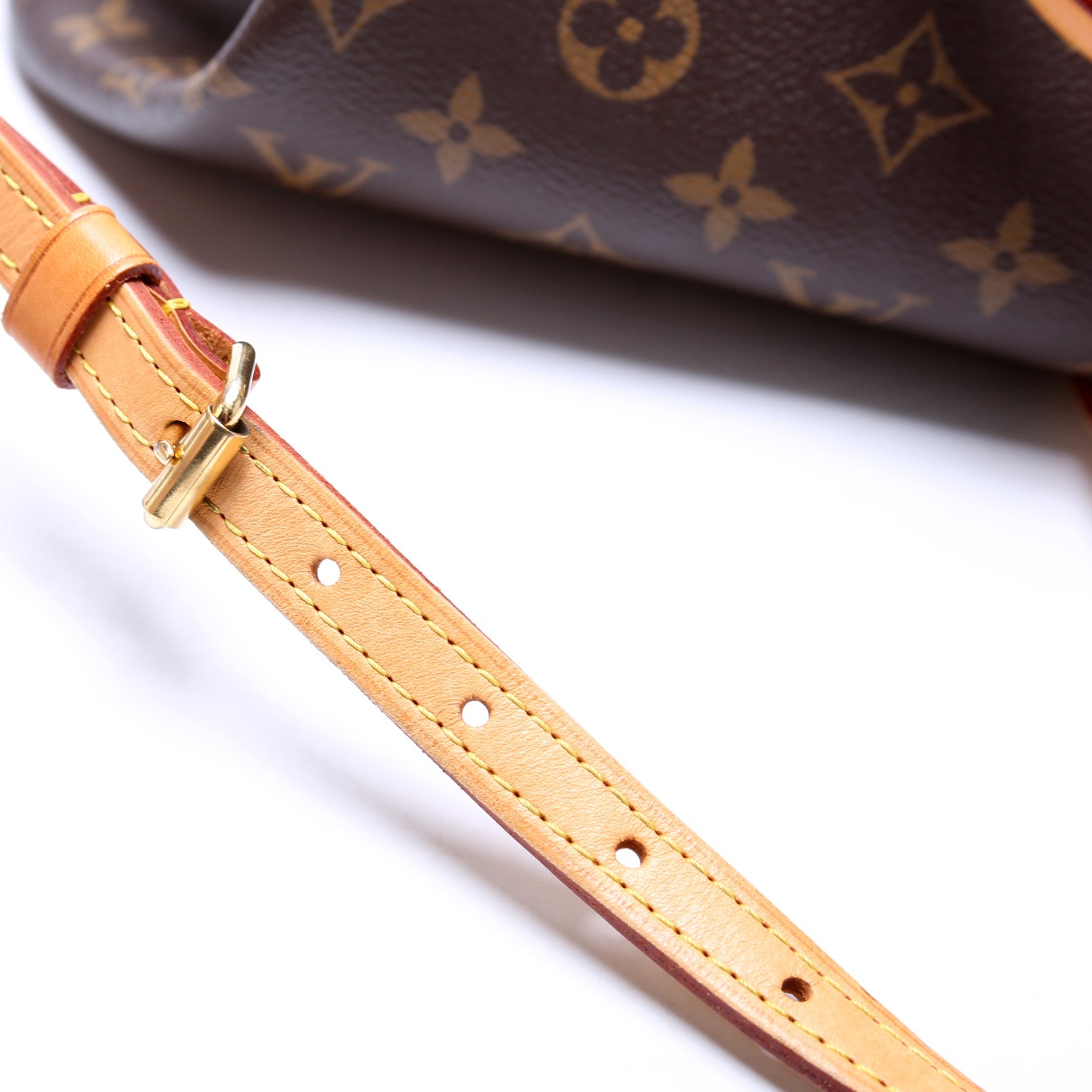 Rivoli NM MM Monogram