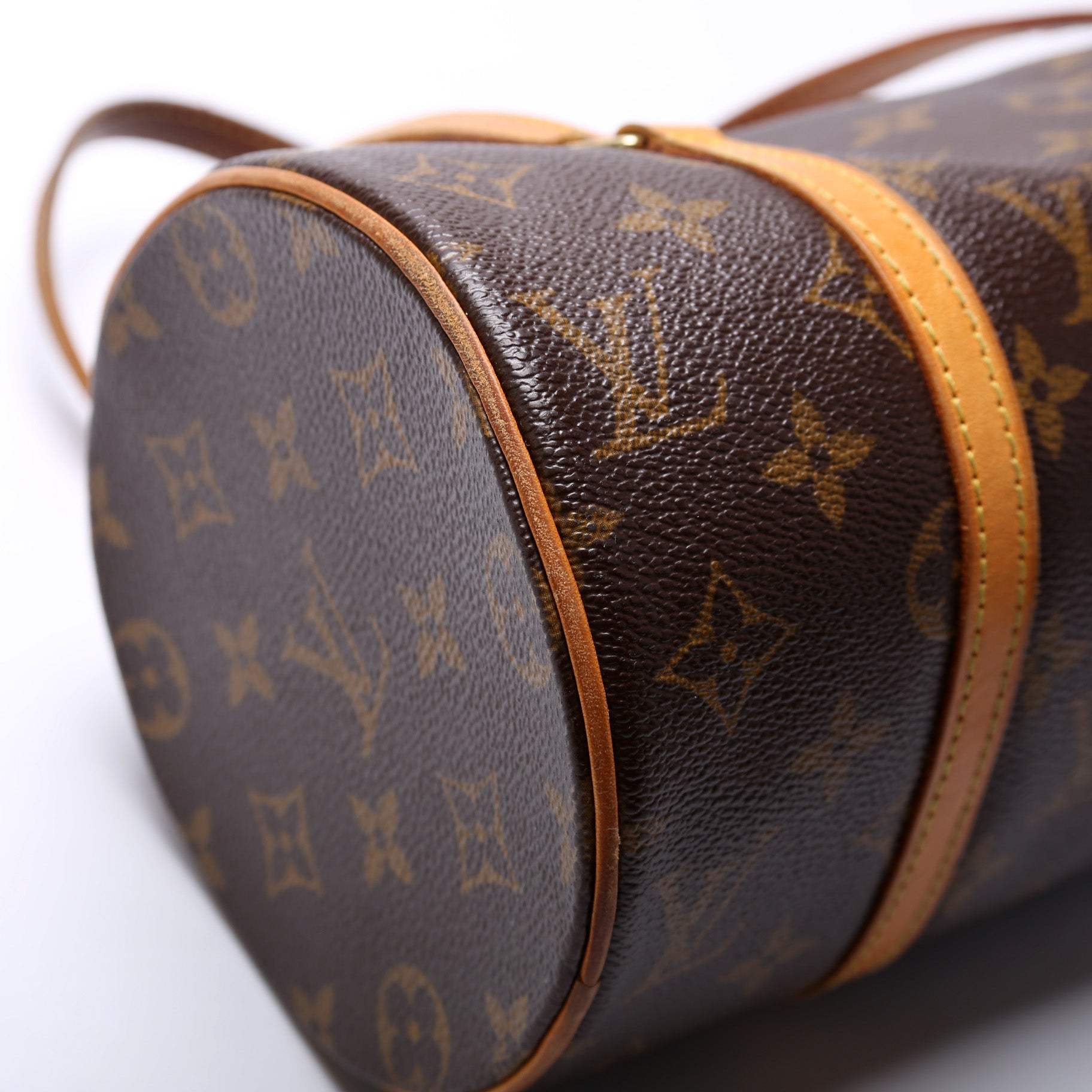 Papillon 26 10.5in Monogram
