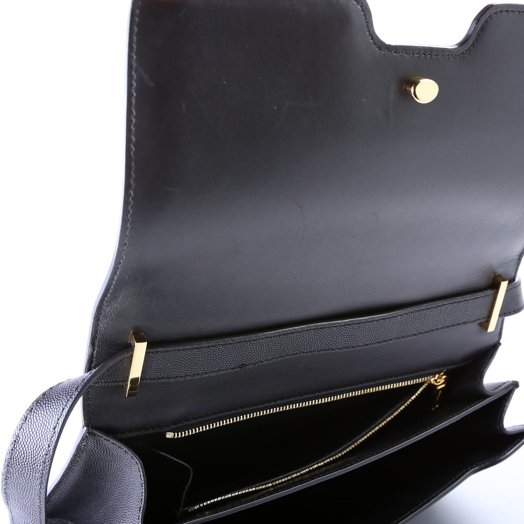 TB Medium Grainy Leather
