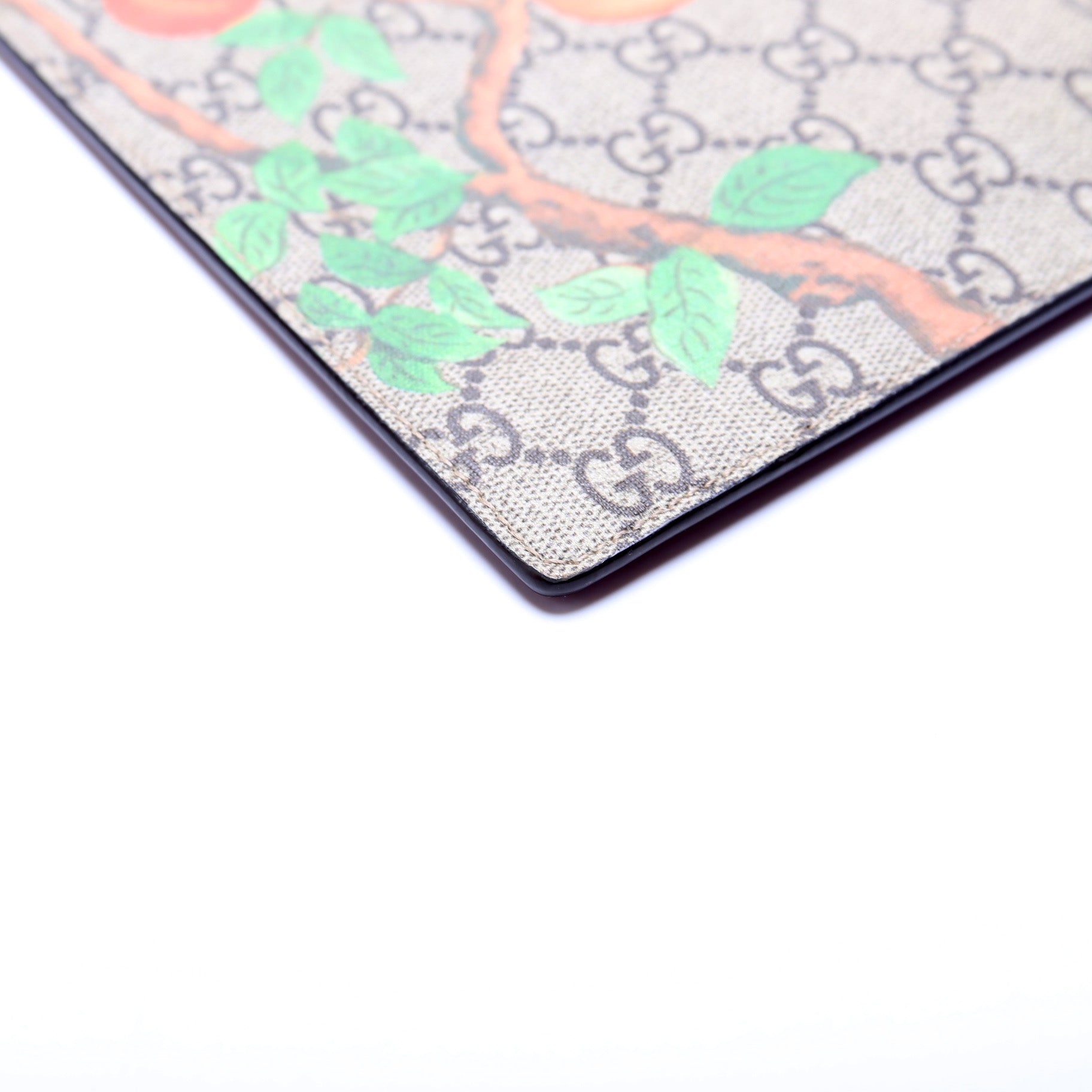 Gucci 424900 GG Supreme Tian Pouch