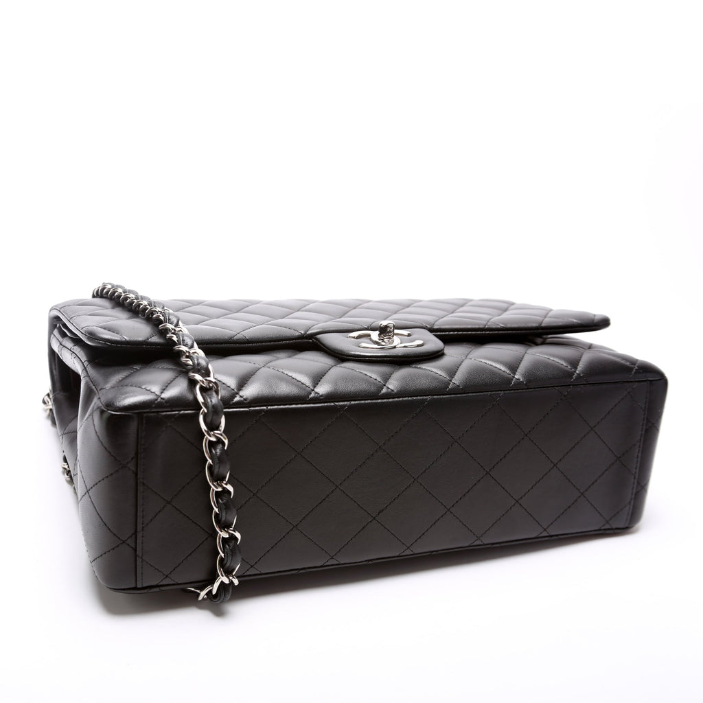 Classic Flap Maxi Lambskin 17-20M