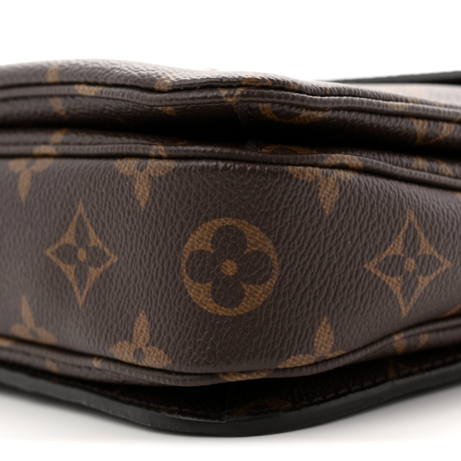 Louis Vuitton Monogram Pochette Metis