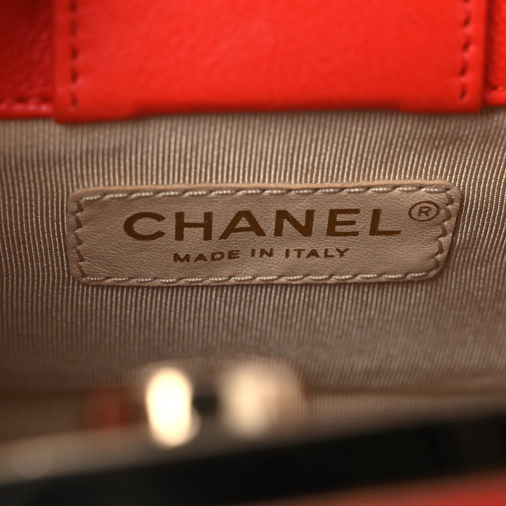 Chanel Grained Calfskin Stitched Mini Label Click Shopper Tote Red