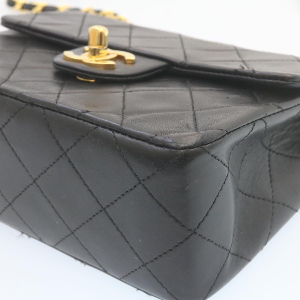 Chanel Black Leather Timeless shoulder bag