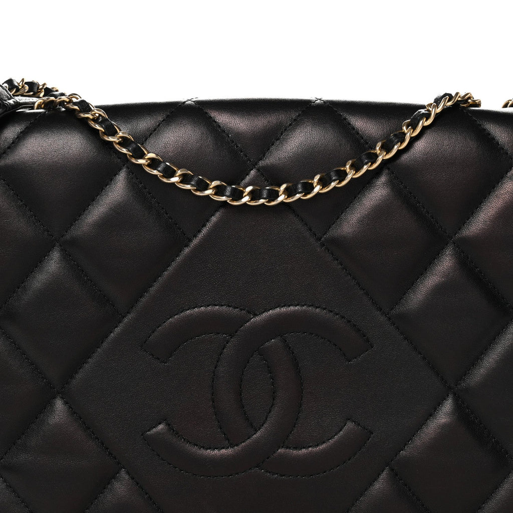 Chanel Lambskin Quilted Medium Diamond CC Flap Black