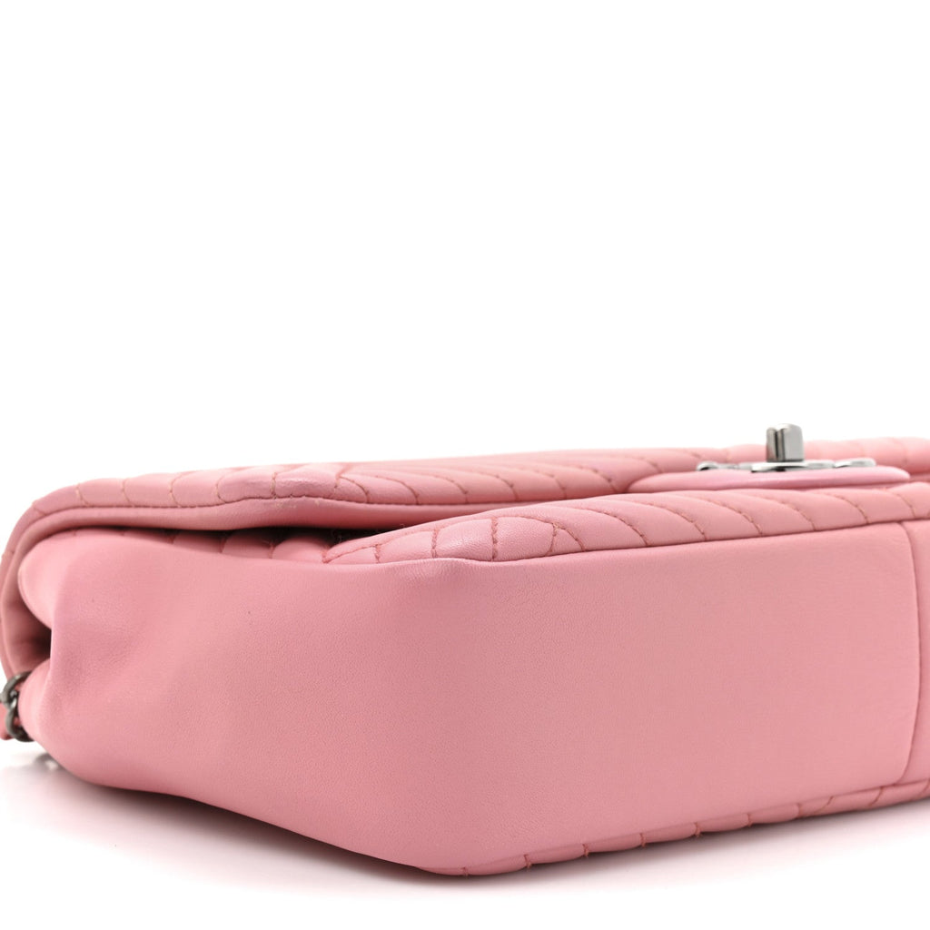 Chanel Lambskin Quilted Medium CC Crossing Flap Pink