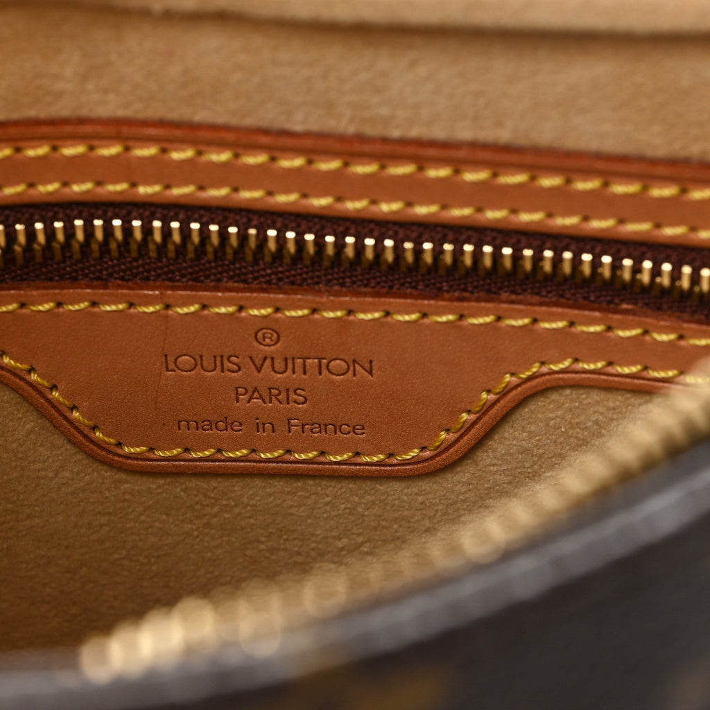 Louis Vuitton Monogram Looping MM