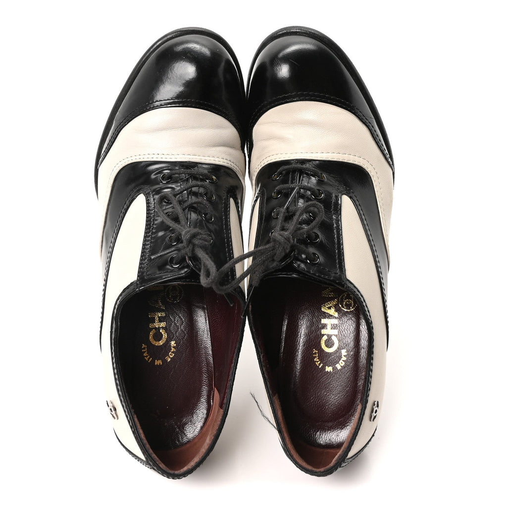 Calfskin Oxford Lace Up Booties 36 Black Beige