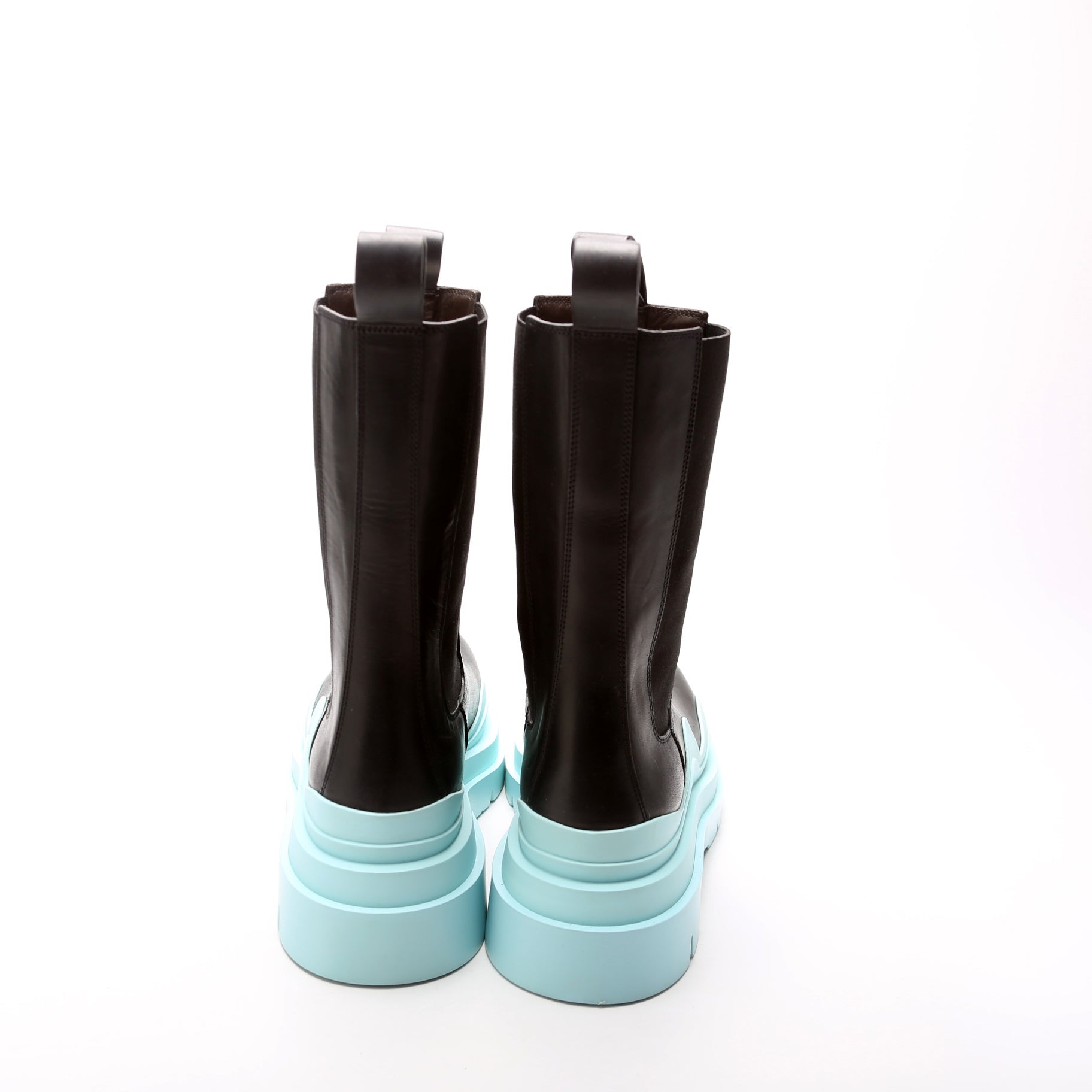 The Tire Chelsea Boots Size 39.5