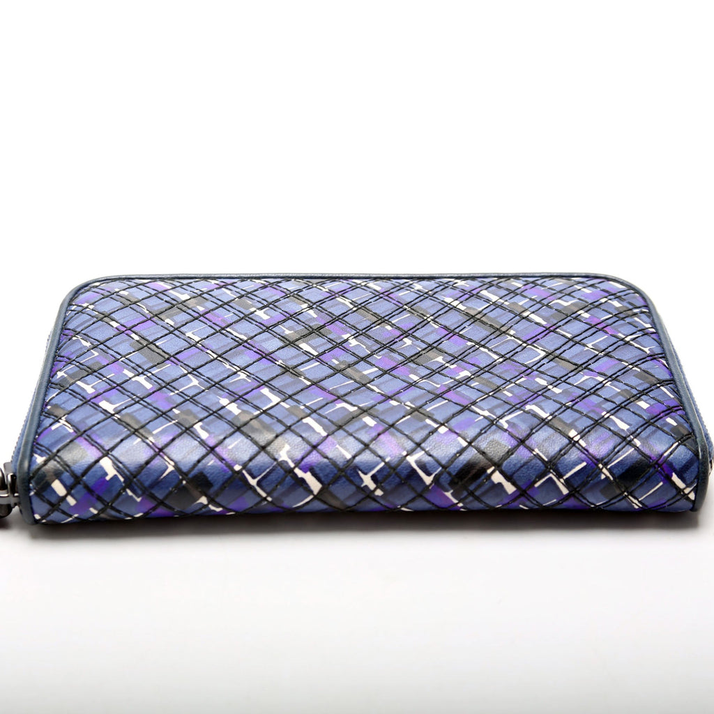 Intrecciato Double Stitched Zip Around Wallet