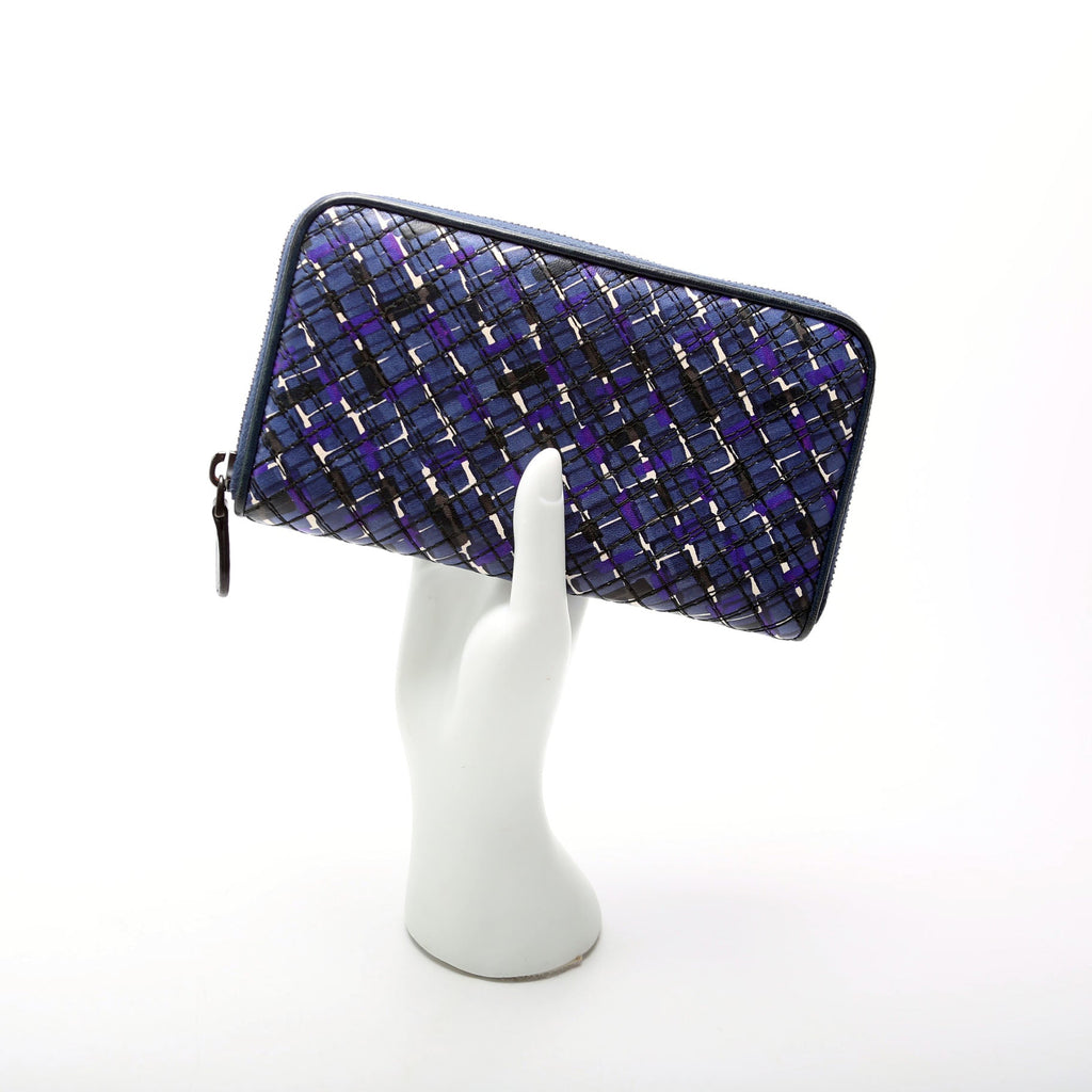 Intrecciato Double Stitched Zip Around Wallet