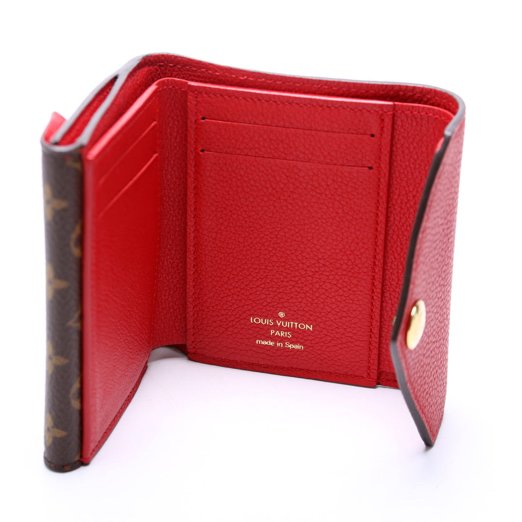Double V Compact Wallet