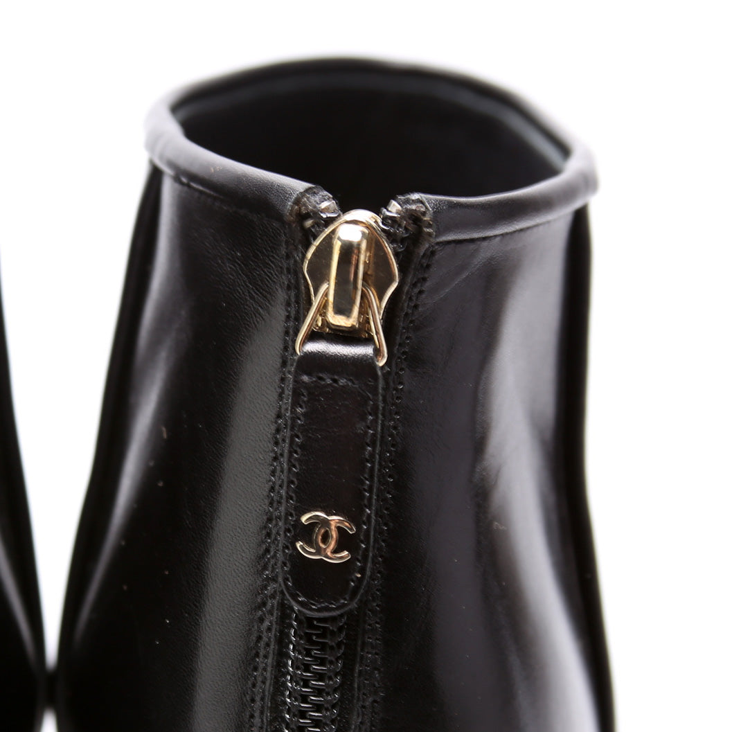 Cap Toe Leather Booties Size 40